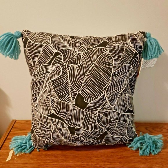 NEW Pillow Set 14 x 14 You are my Sunshine & Leaf - Picture 6 of 7